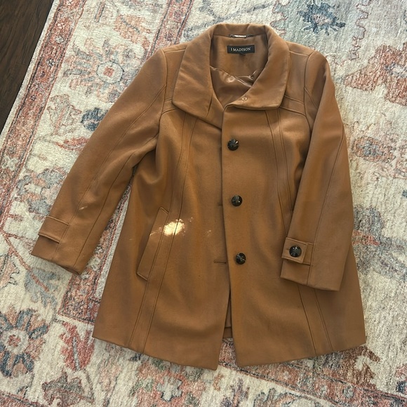 Pea Coat, caramel color, size M - Picture 1 of 7